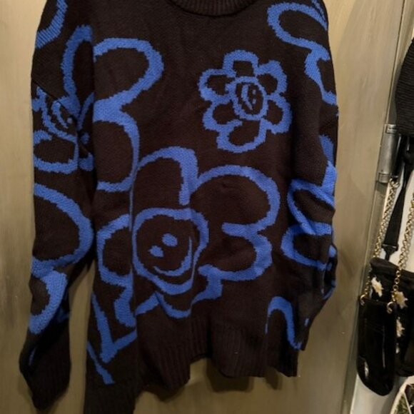 Retro Blue & Black floral & Smiley Face sweater - NWT - Picture 7 of 16